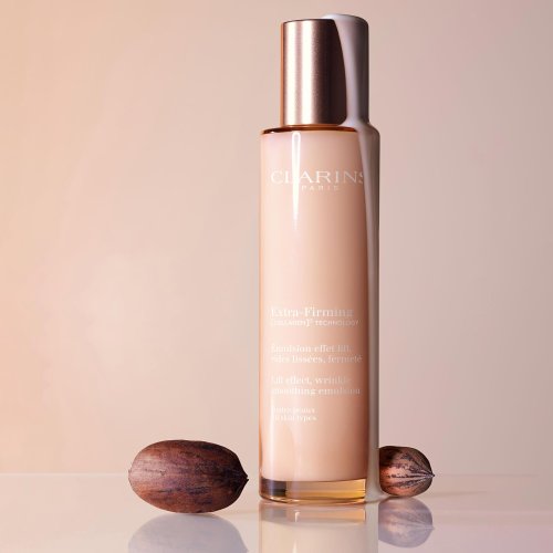 CLARINS Extra-Firming Emulsion toutes peaux - Emulsion fermeté CLARINS Extra-Firming Emulsion toutes peaux - Emulsion fermeté